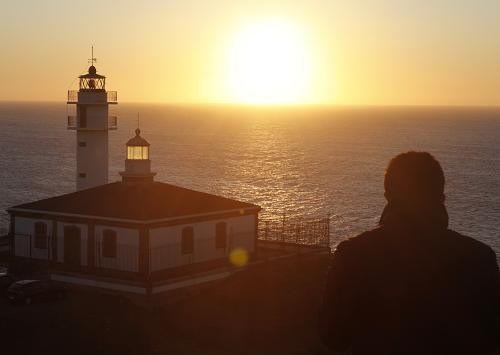 ampliar  + ESCAPADA A TOURI��N. O �LTIMO RAIO DE SOL DE EUROPA